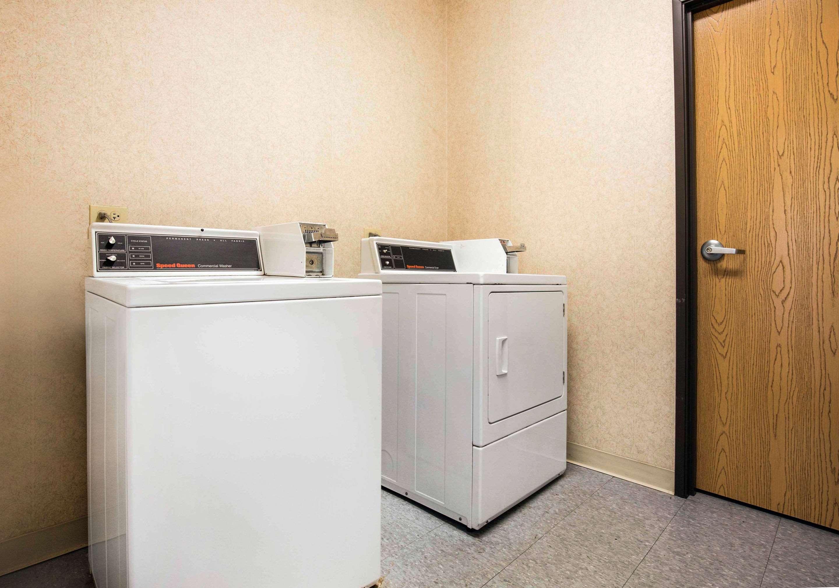 Quality Inn Monee I-57 Exterior photo