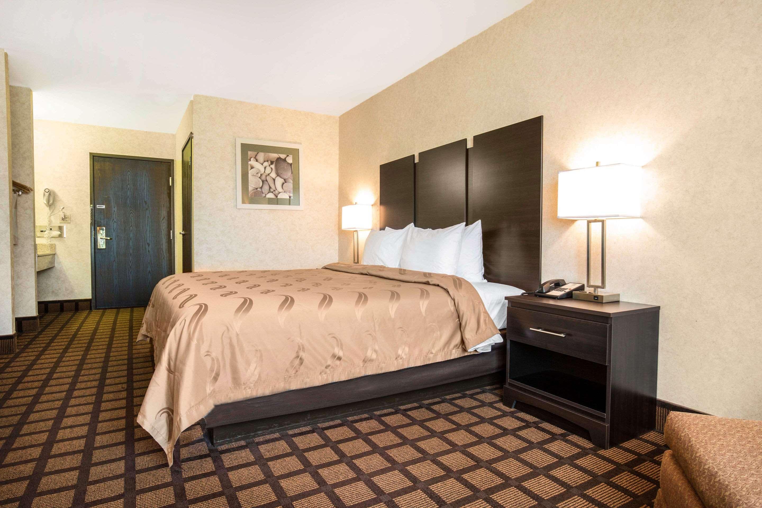 Quality Inn Monee I-57 Exterior photo